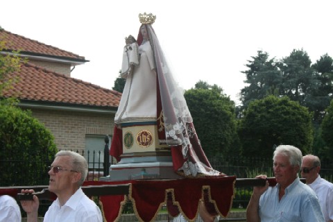 anne12.jpg (40763 octets)