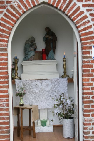 anne14.jpg (52782 octets)