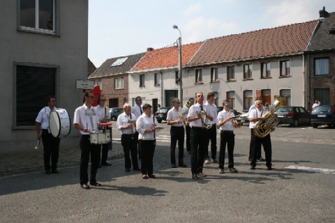 anne22.jpg (46826 octets)