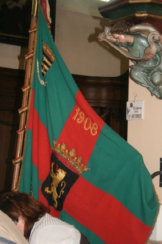 bot36.jpg (37835 octets)